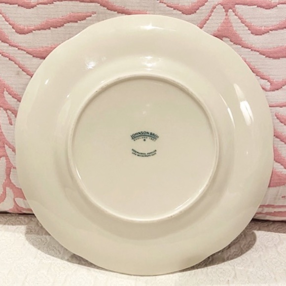 JA14-Johnson Bros Old Britain Castles Pink Chatsworth Salad Plate - Picture 3 of 6